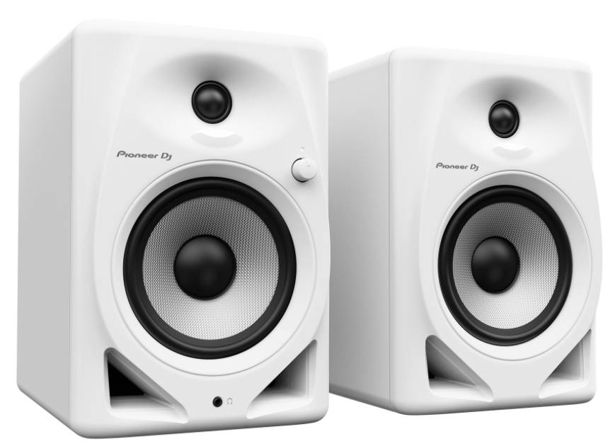DM-50D speakers wit